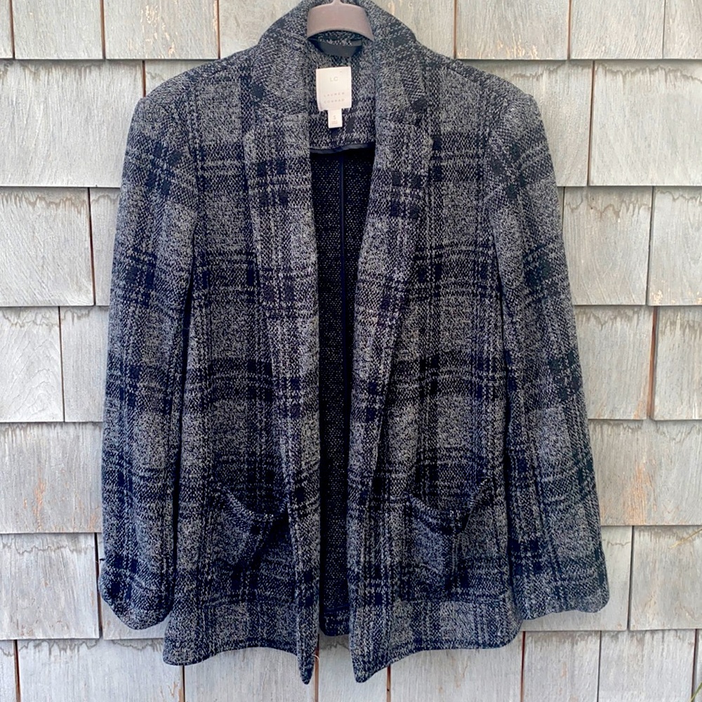 LAST CHANCE LC Lauren Conrad light weight blazer